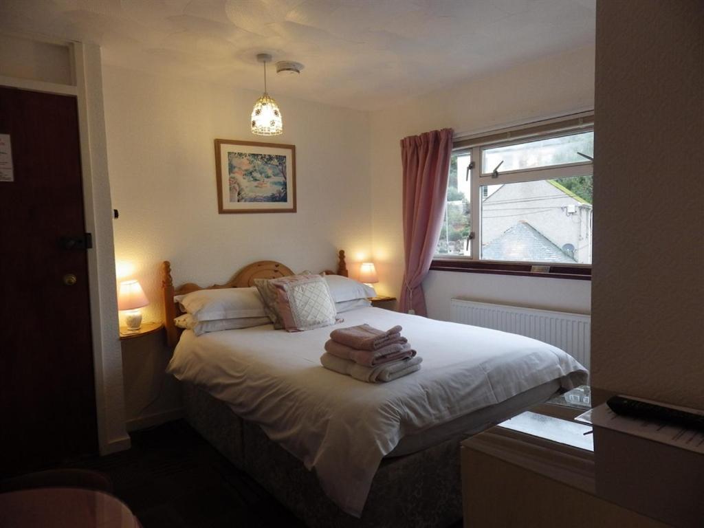 Little Harbour Guesthouse Looe Exteriör bild